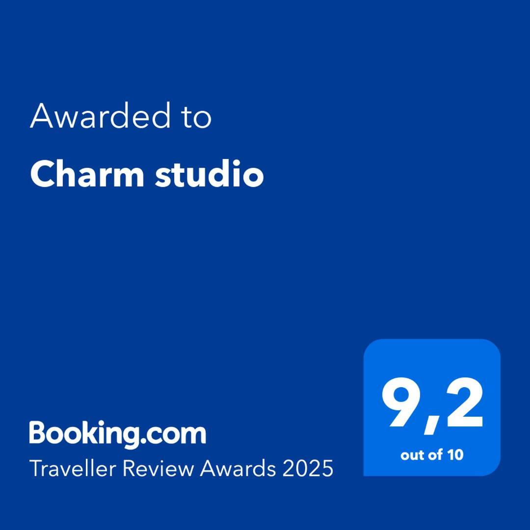 Charm Studio Бомбарал Екстериор снимка